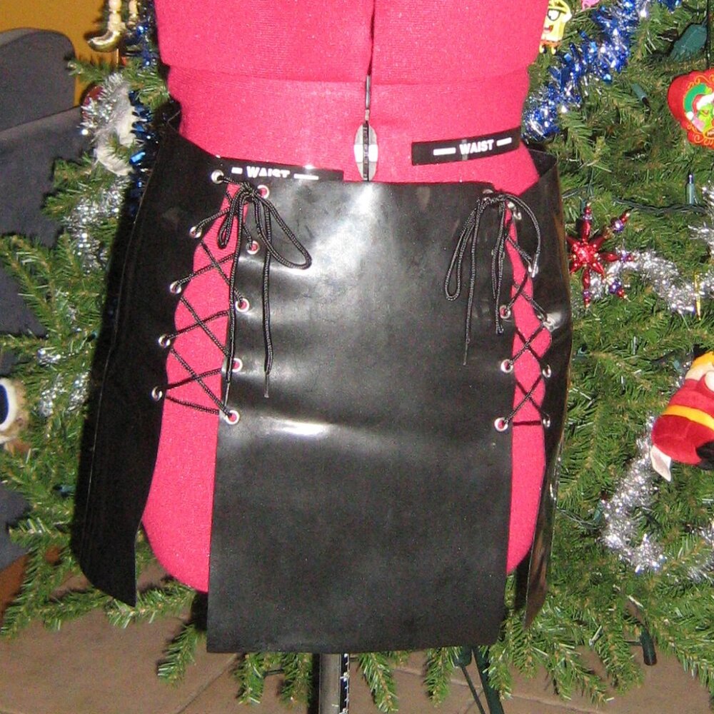 Vintage Y2K goth PVC skirt